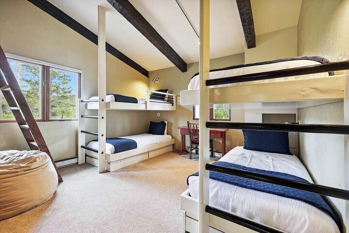 3 Bdrm 4 Bath HT - Bedroom