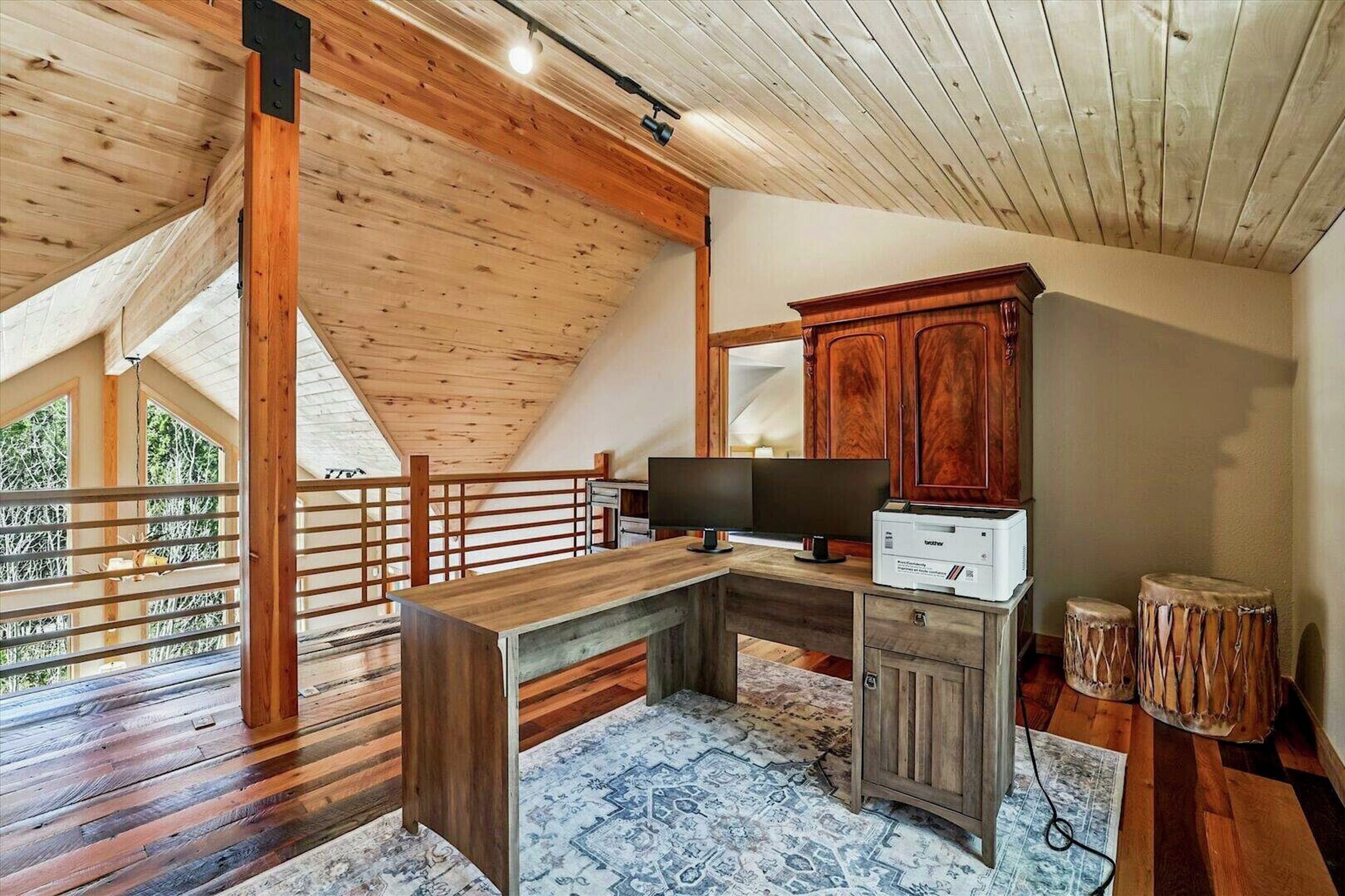 Loft 