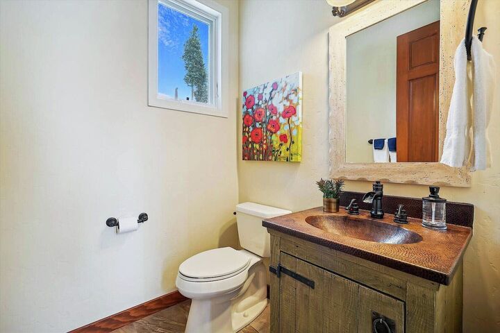 5 Bdrm 3.5 Bath HT - Bathroom