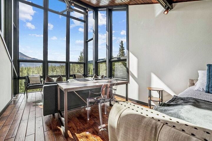 5 Bdrm 4 Bath HT - Bedroom