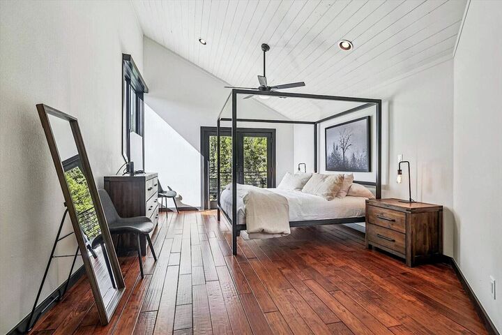 5 Bdrm 4 Bath HT - Master Bedroom