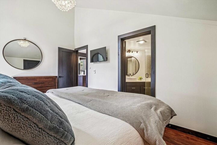 5 Bdrm 4 Bath HT - Bedroom