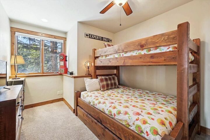 Bunk Room