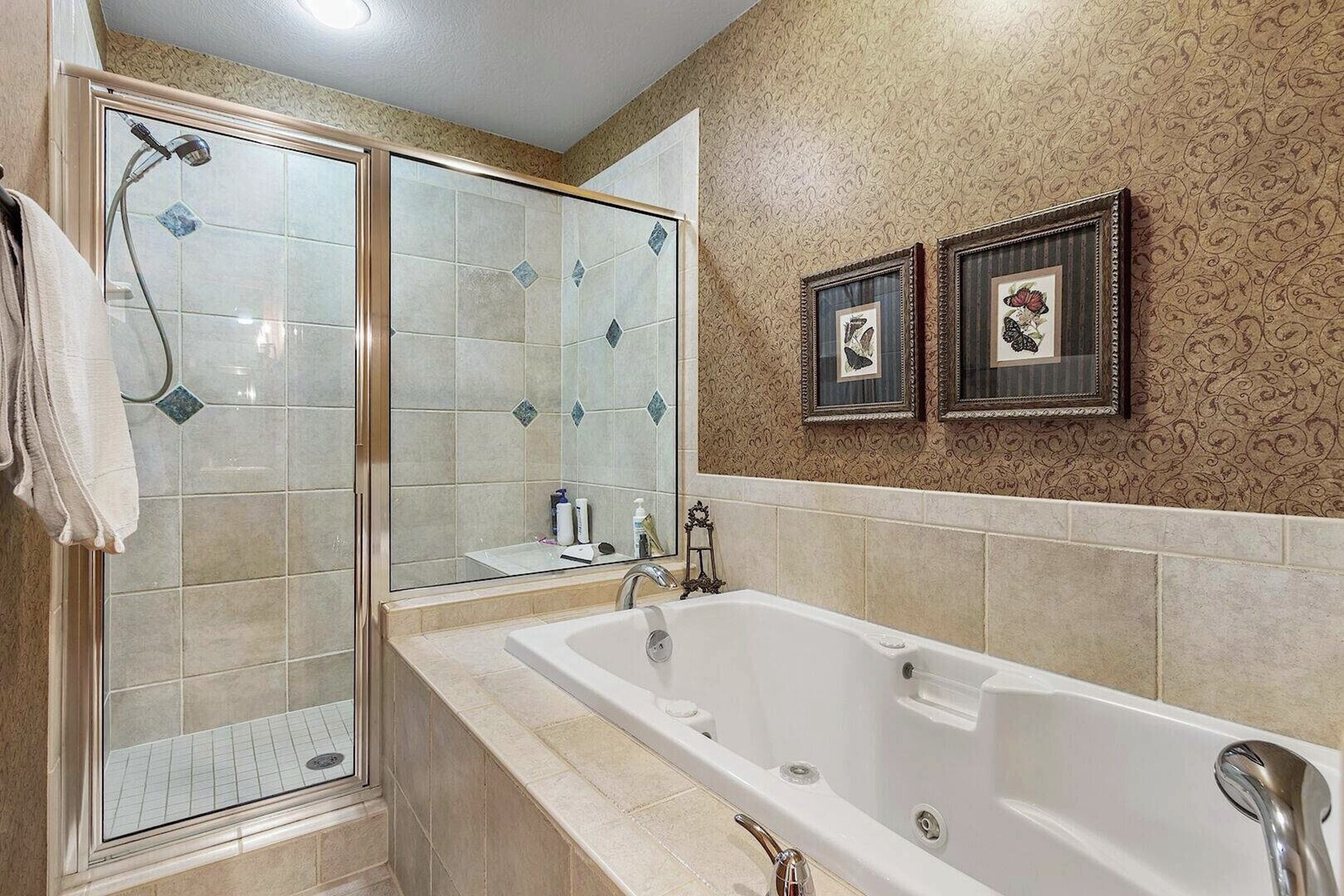 Master Ensuite Bathroom