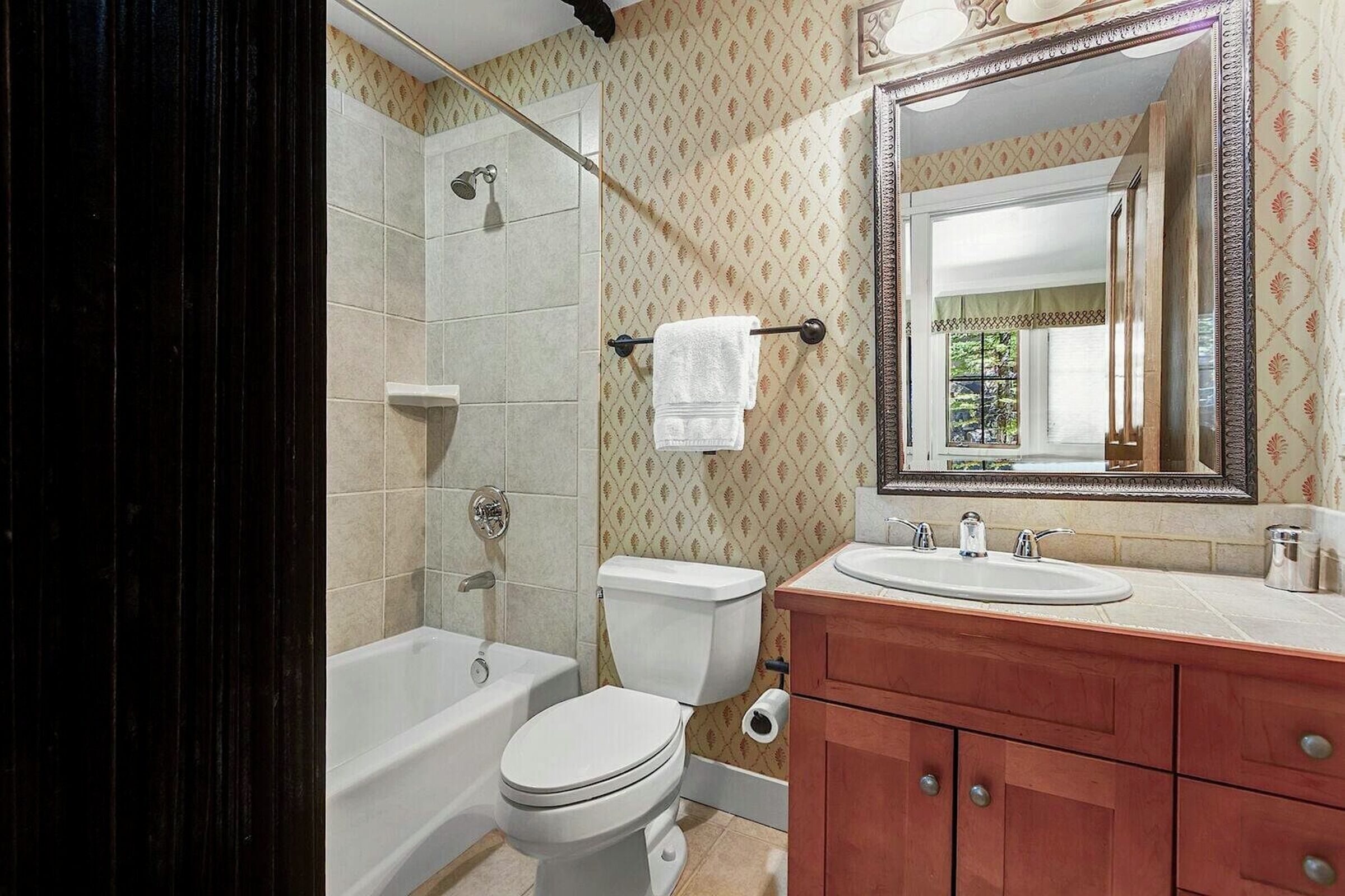 Ensuite Bathroom
