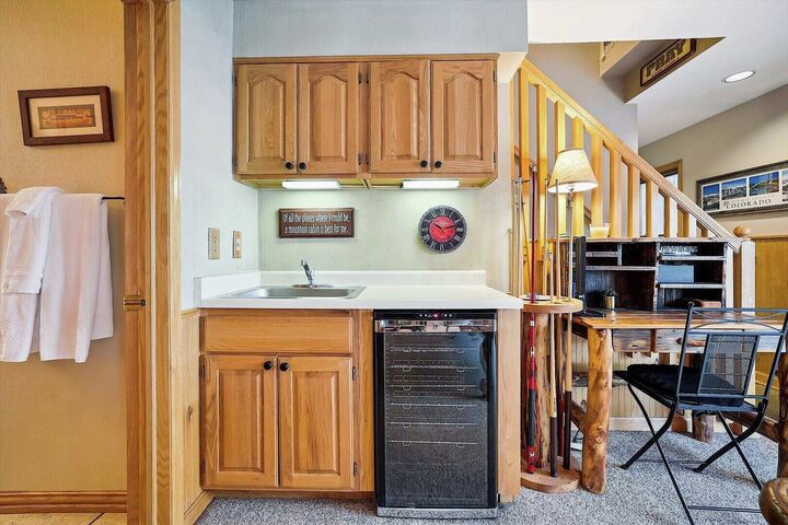 Family Room with Wet Bar