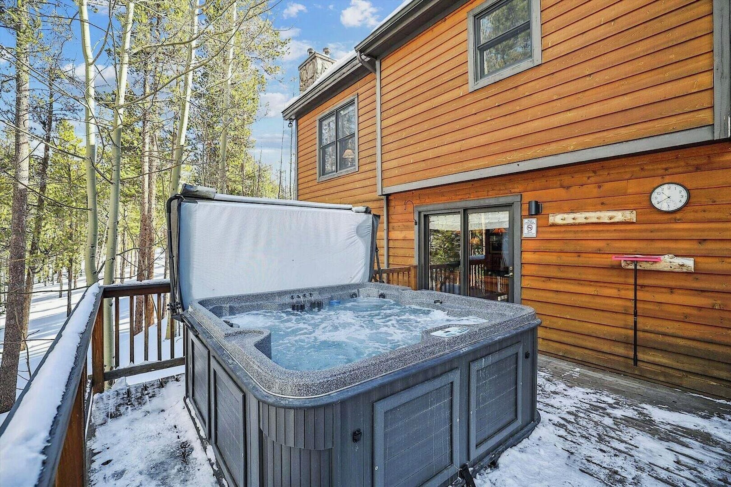 Balcony with Hot Tub