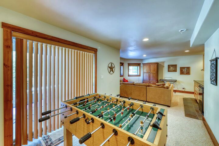 5 Bdrm 5 Bath HT - Rec Room