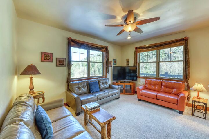 5 Bdrm 5 Bath HT - Living Area