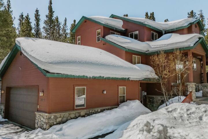 Antlers Ridge Lodge