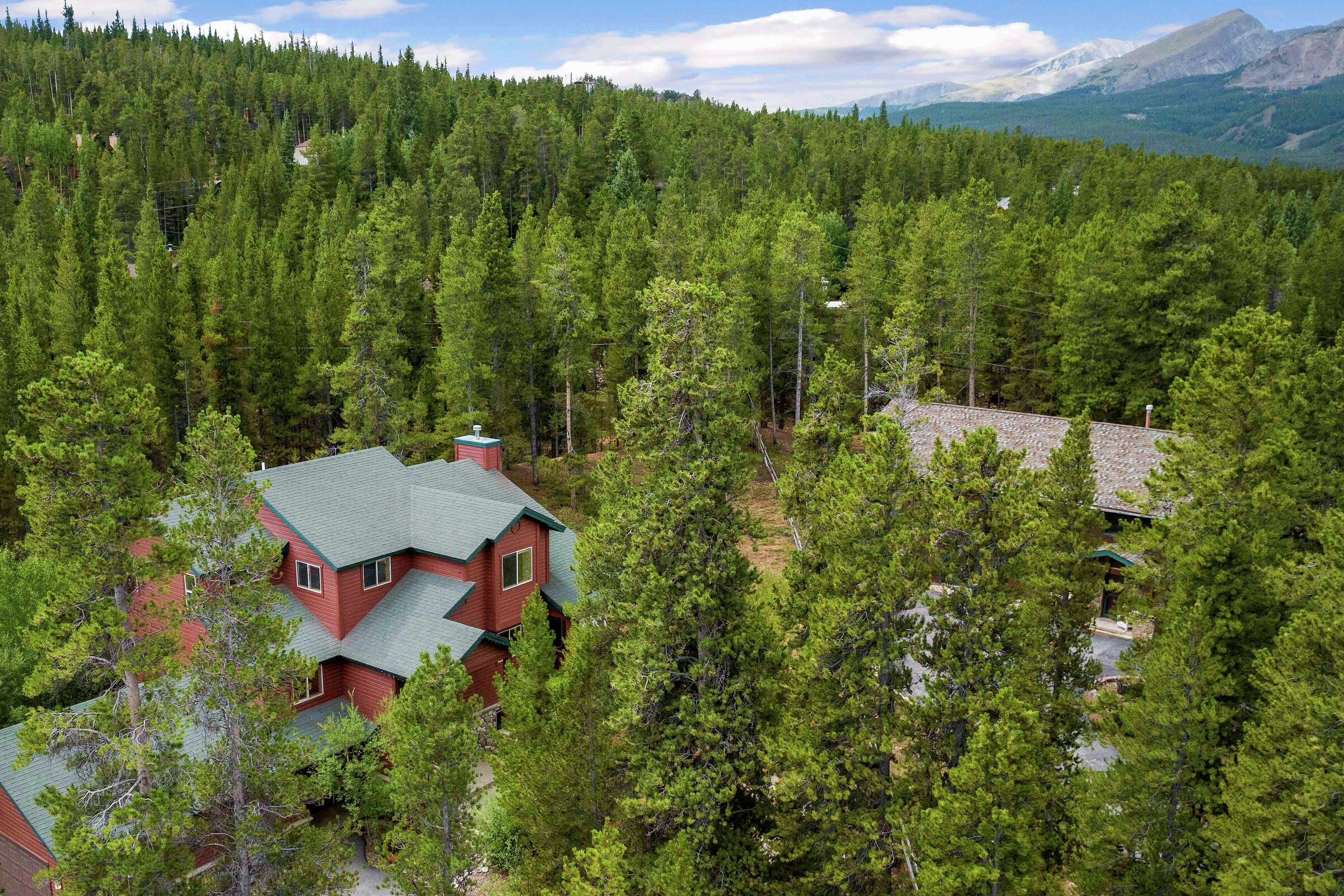 Antlers Ridge Lodge