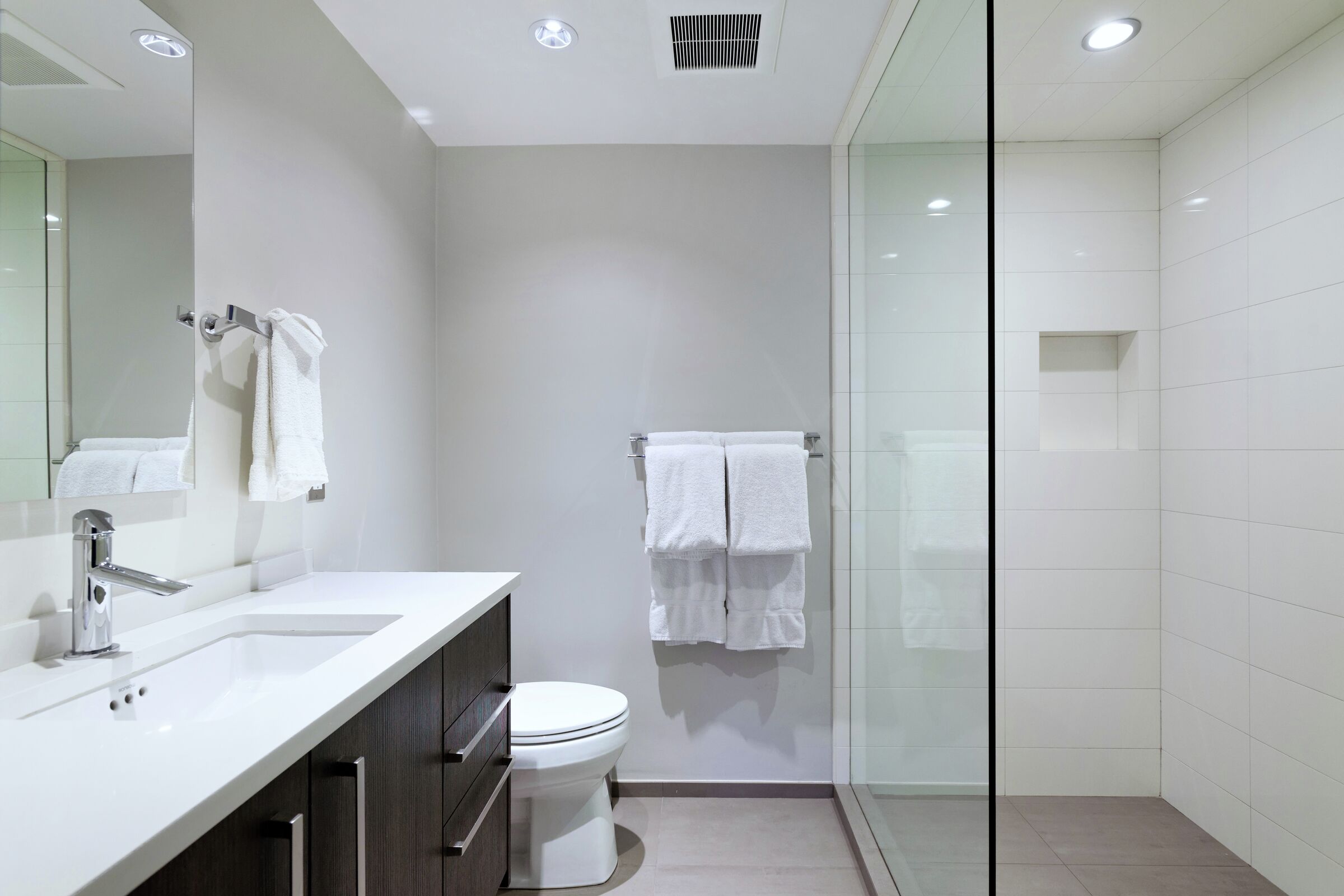 #10 - Bathroom