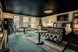 King Junior Suite