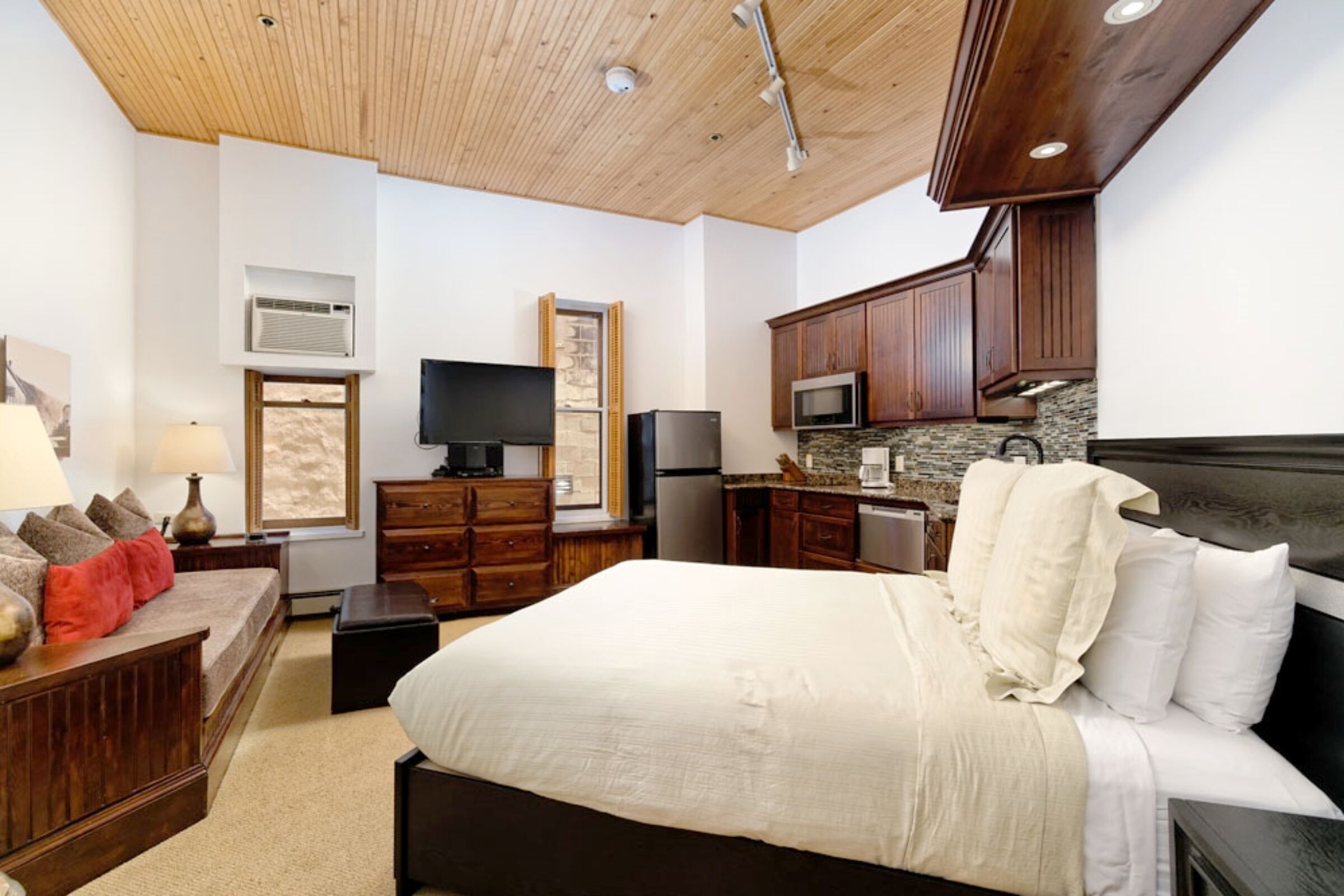 Premier Room