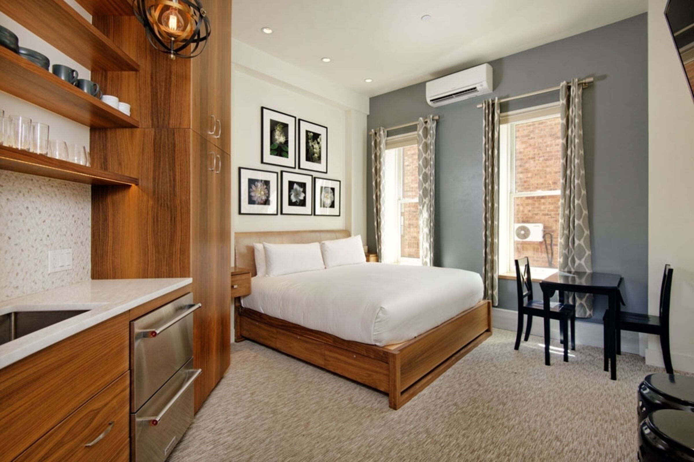 Premier Room