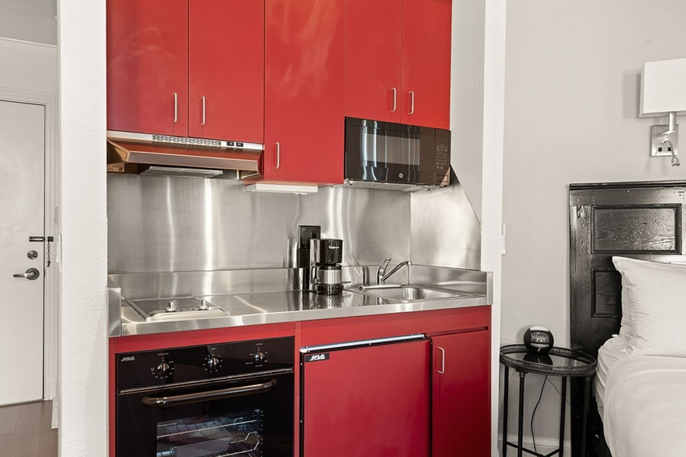 Premier Room Kitchenette