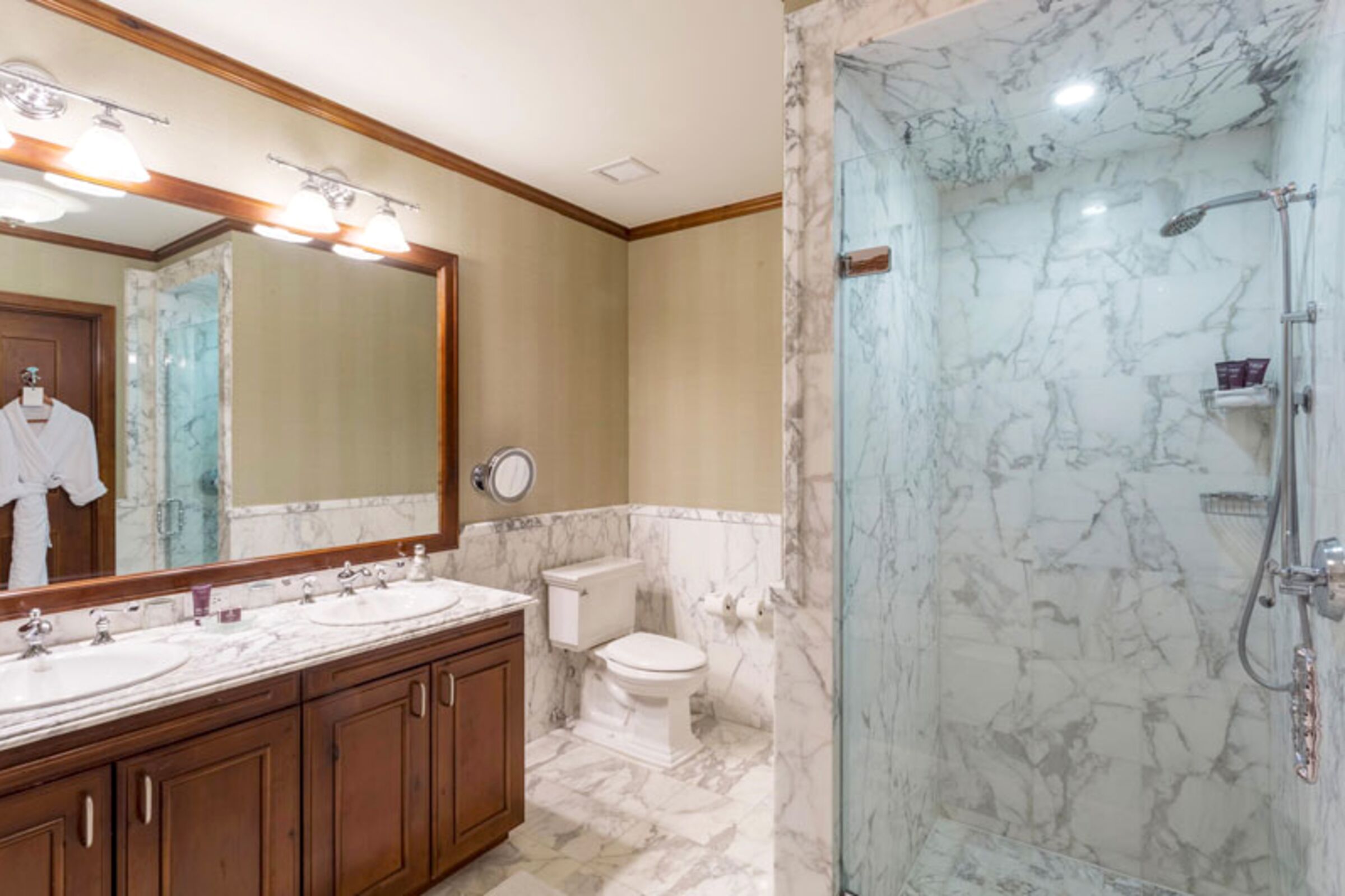 Master Ensuite Bathroom