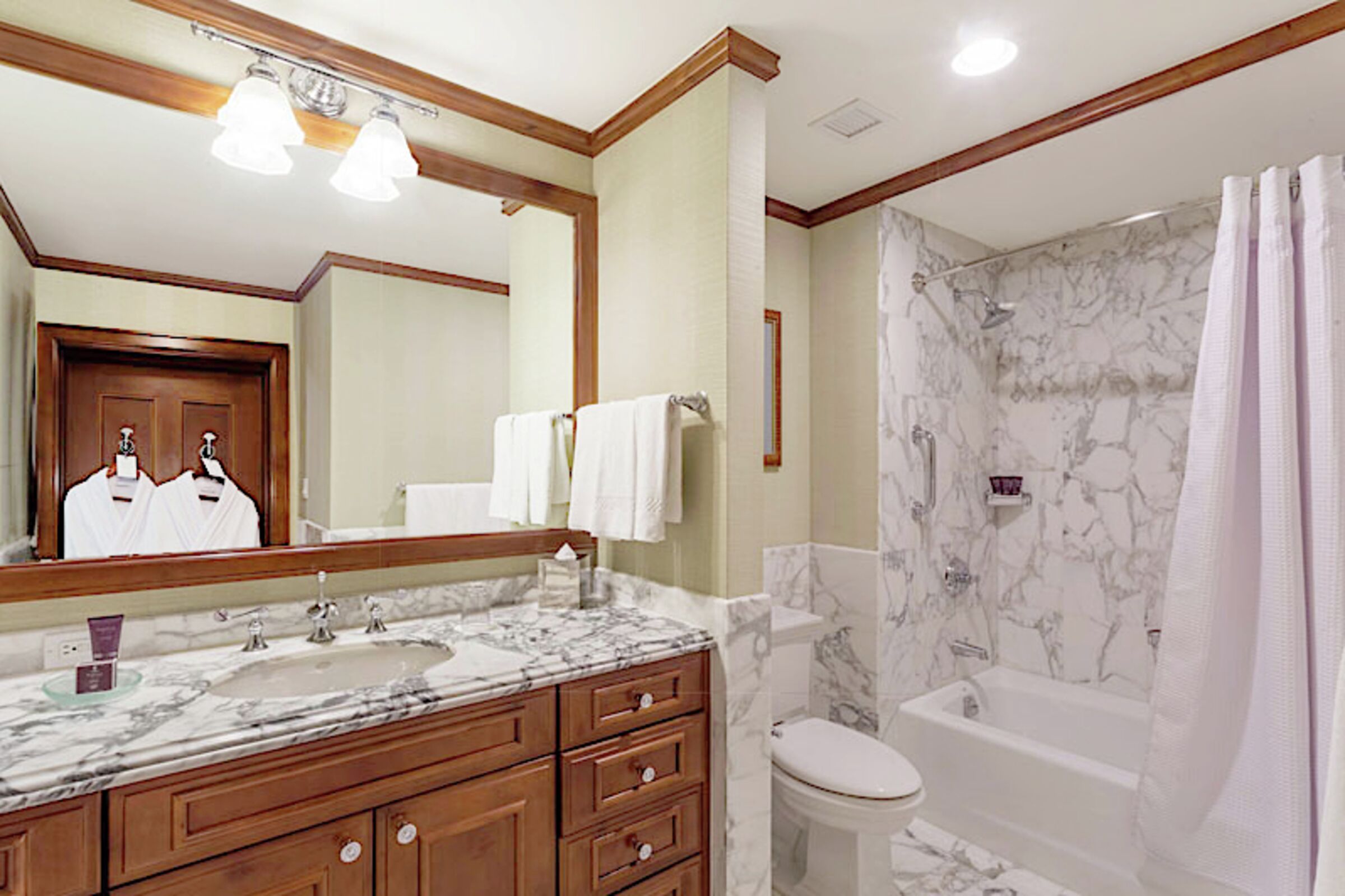 Ensuite Bathroom