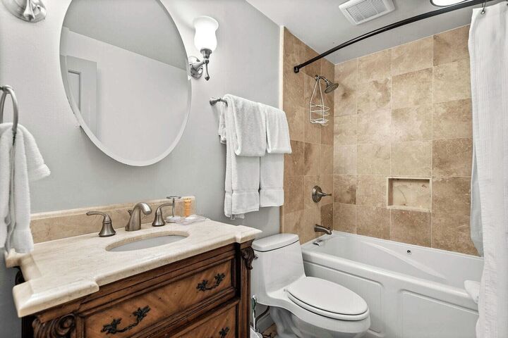 #205 - Master Bathroom