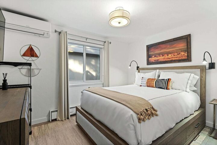 #301 - Master Bedroom