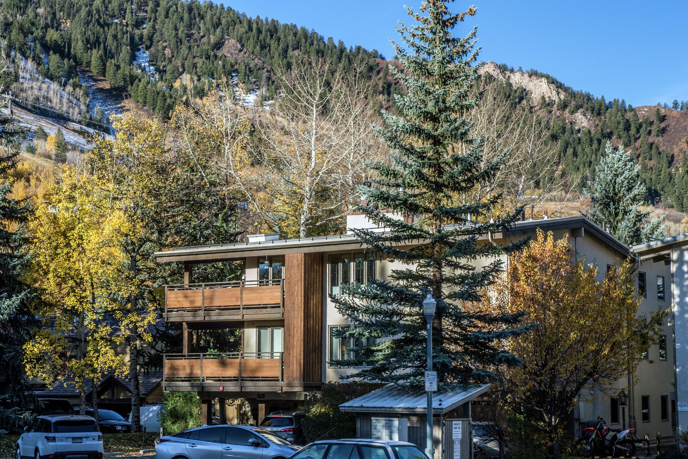 Little Nell Condominums