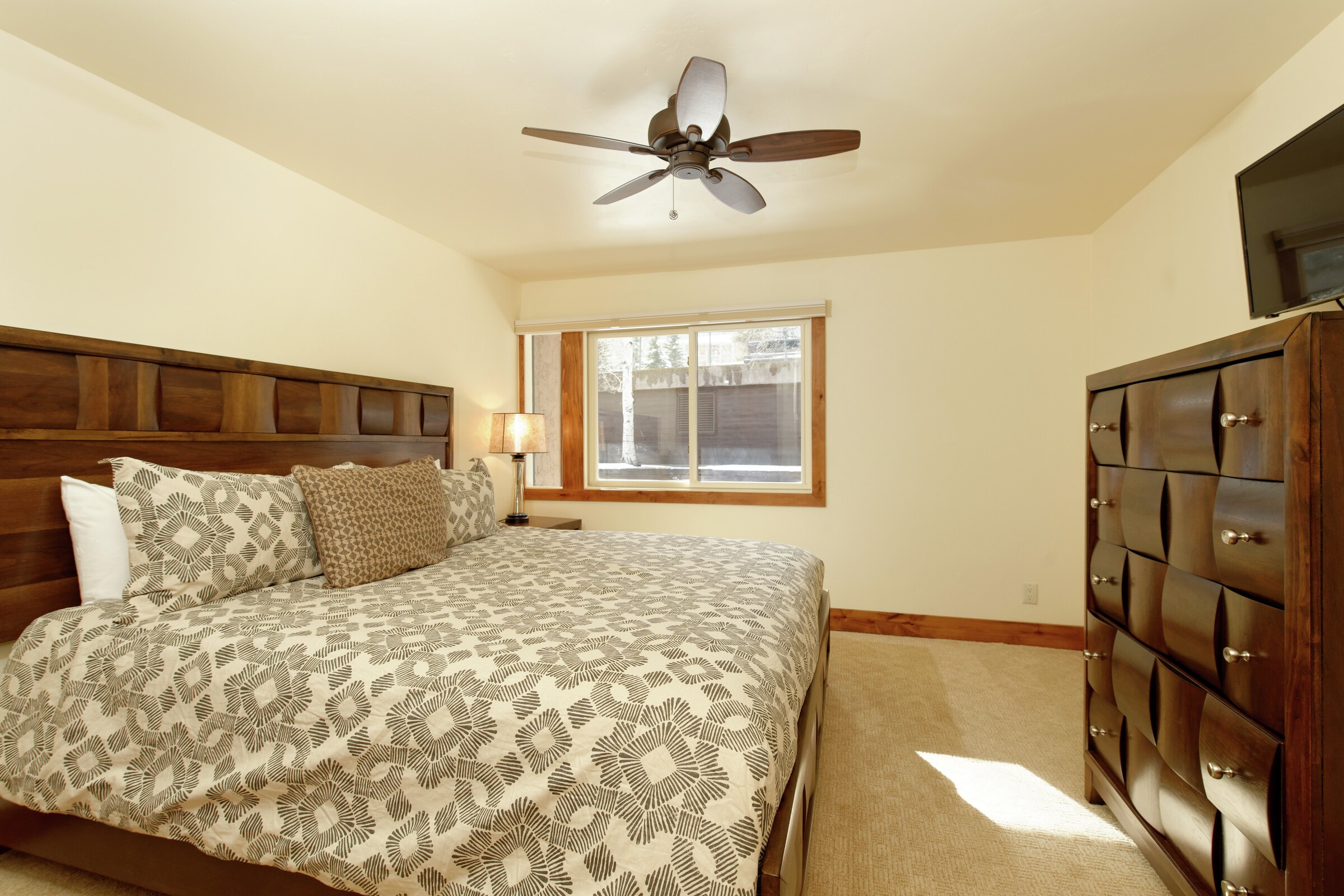 Three Bedroom Deluxe Master