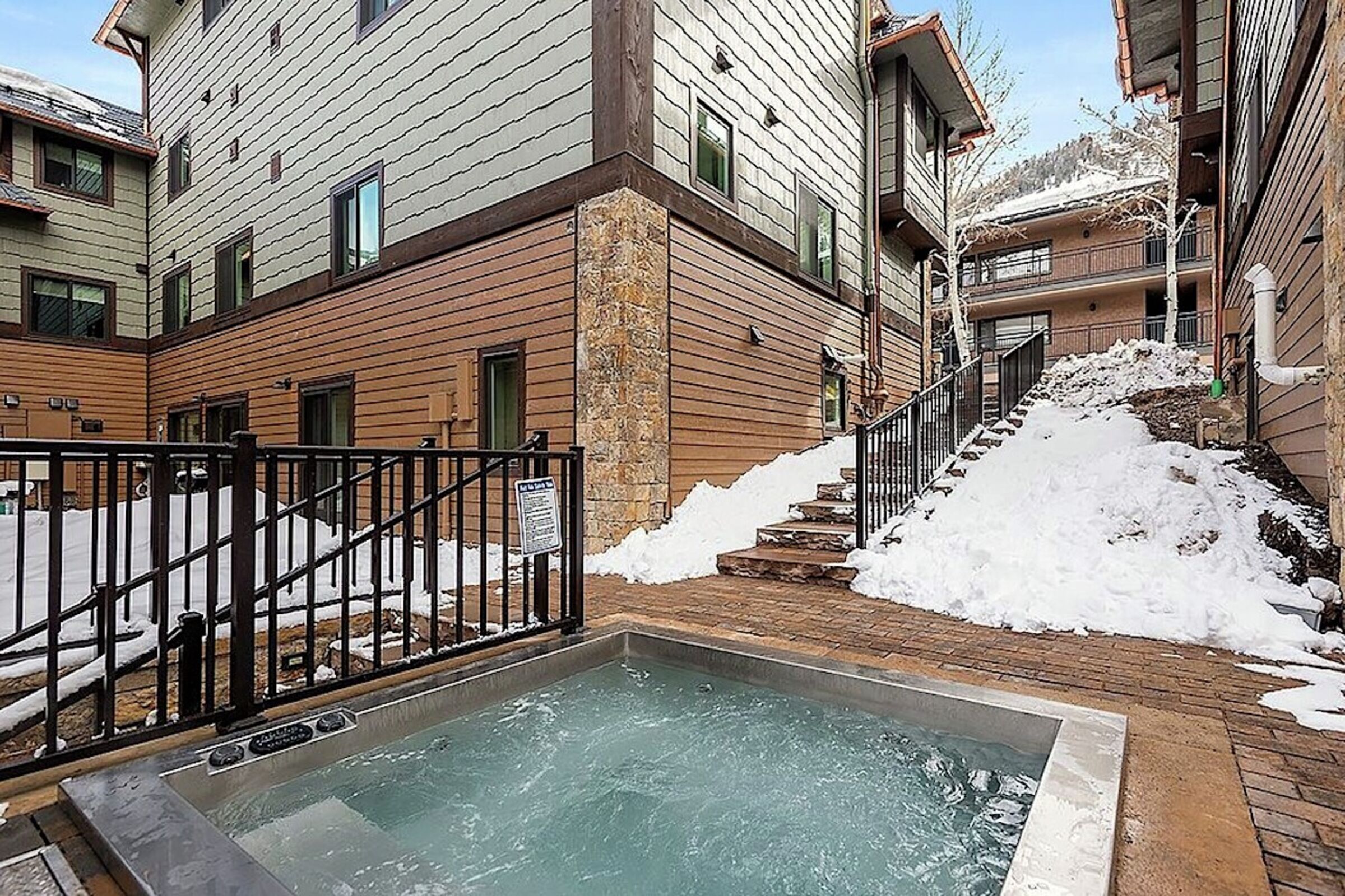 Outdoor Hot Tub