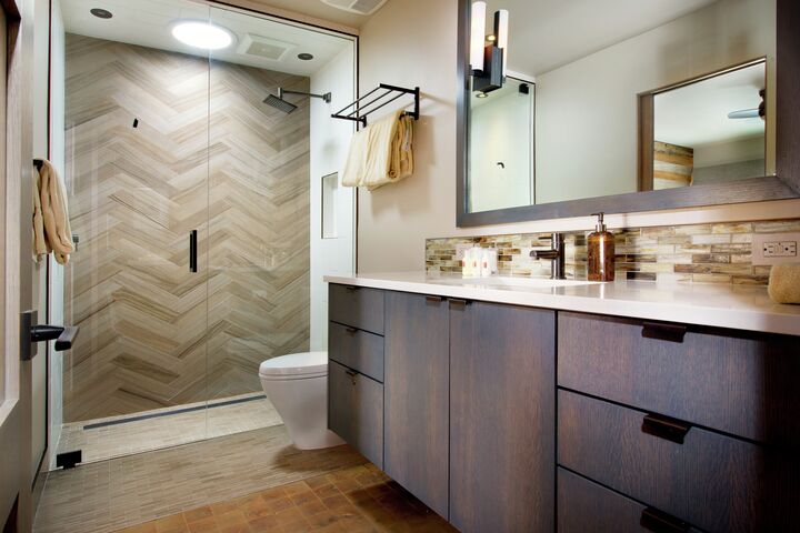 3 Bdrm Premier - Bathroom