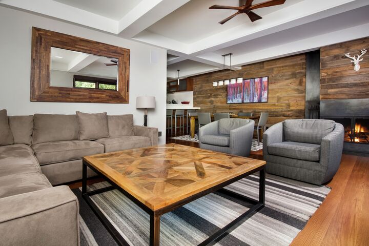 3 Bdrm Premier - Living Area & Dining Area