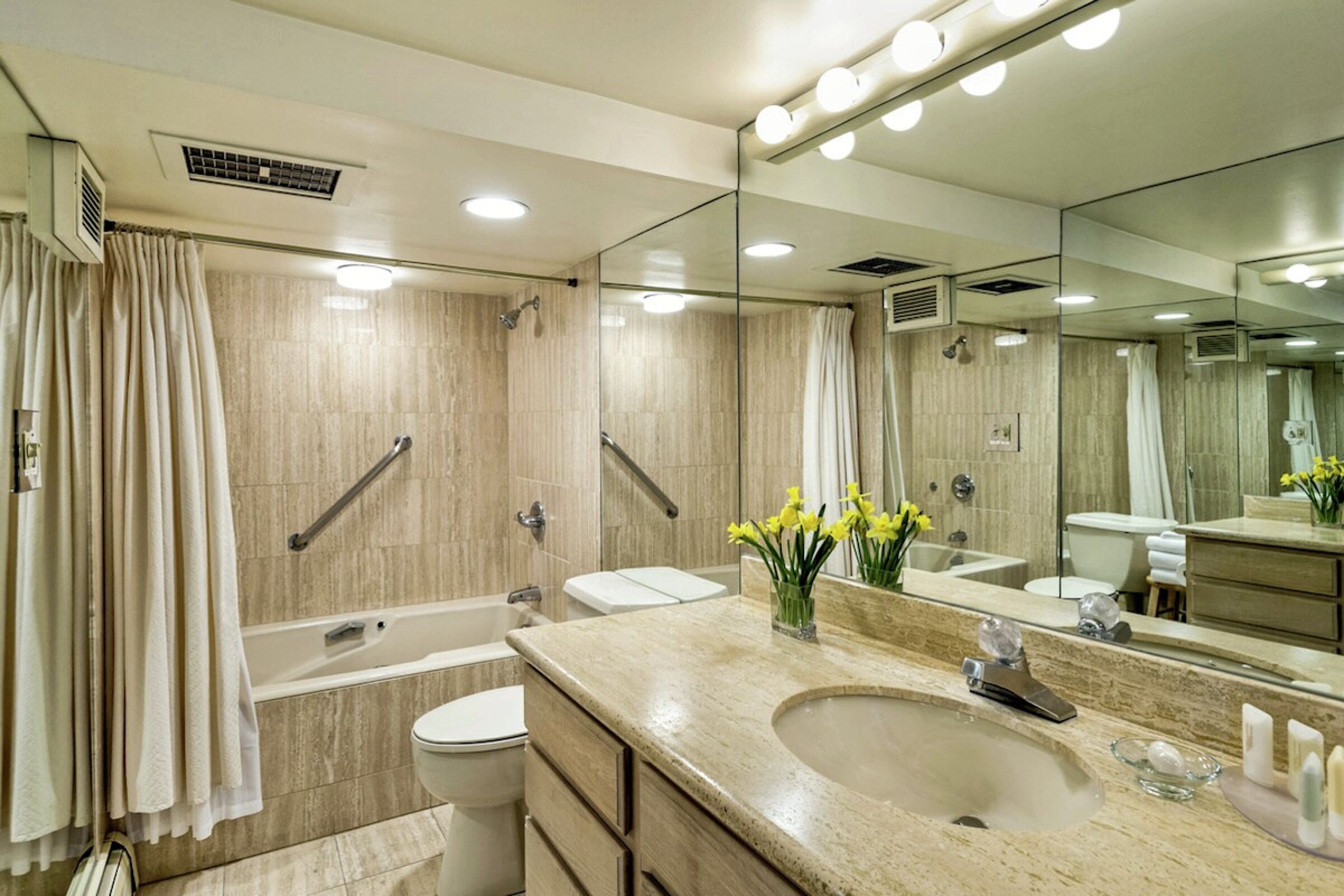 #106 - Bathroom
