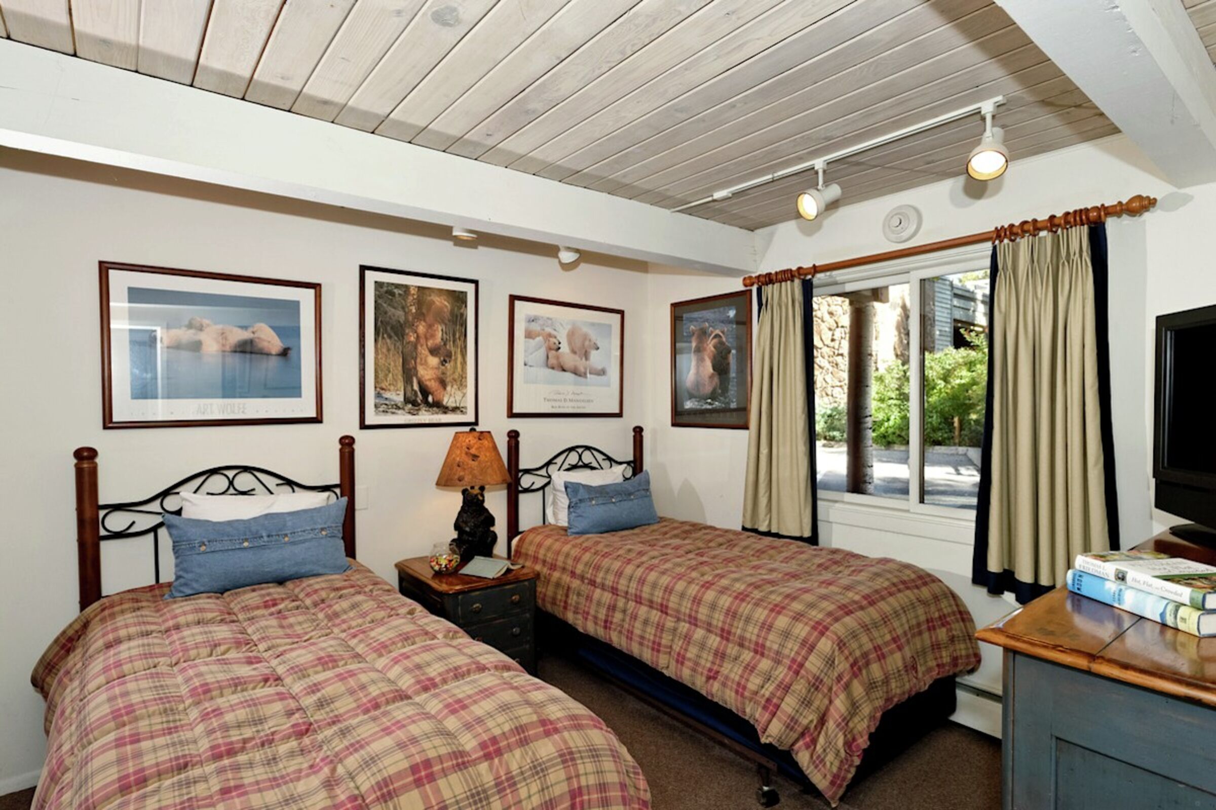 #108 - Bedroom