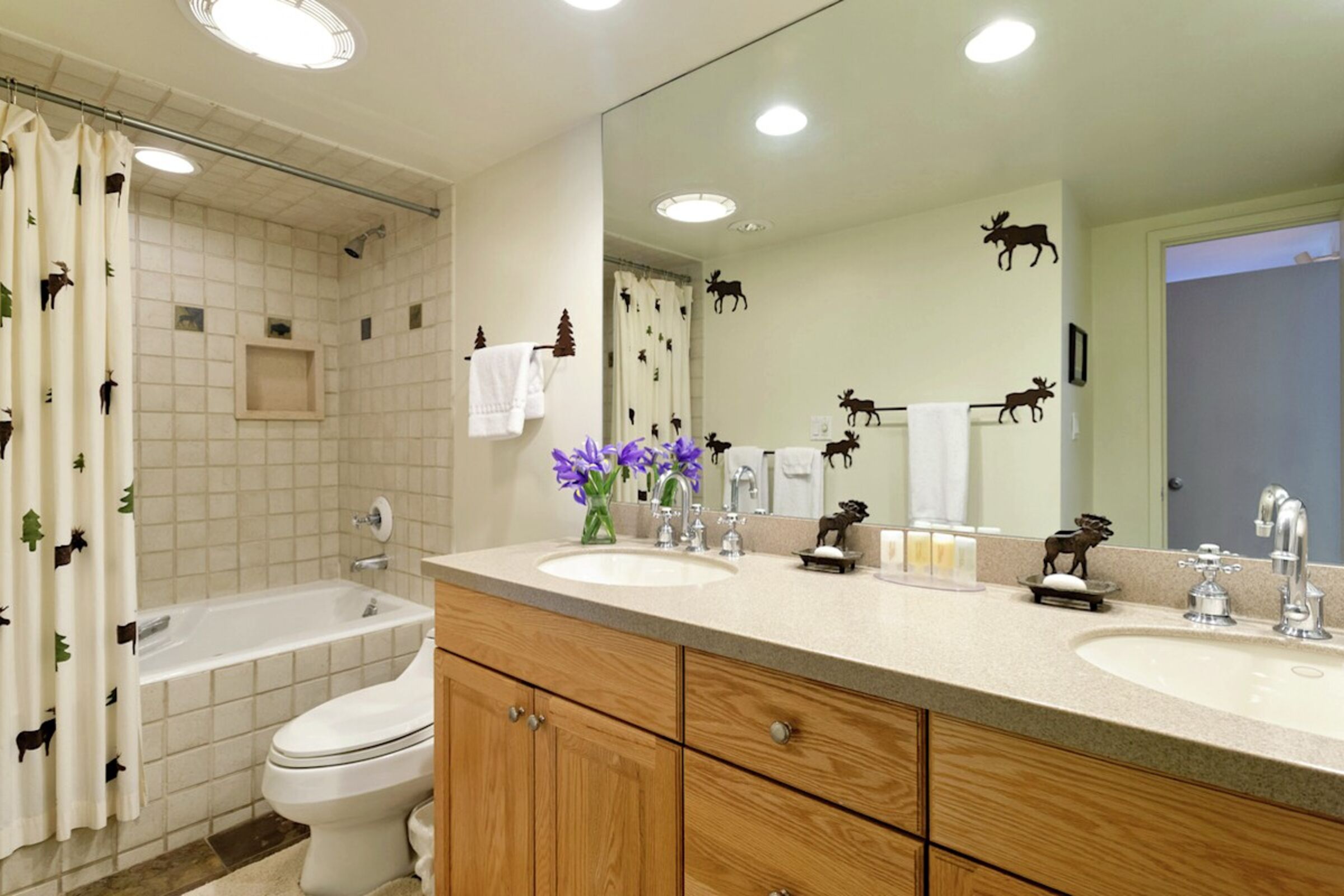 #108 - Bathroom