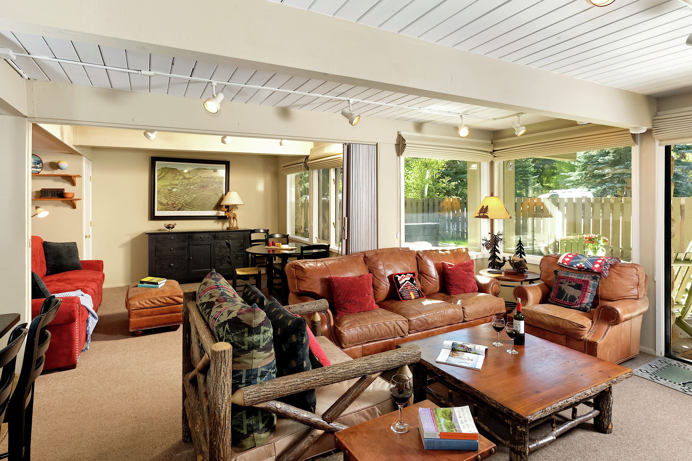 #108 - Living Area