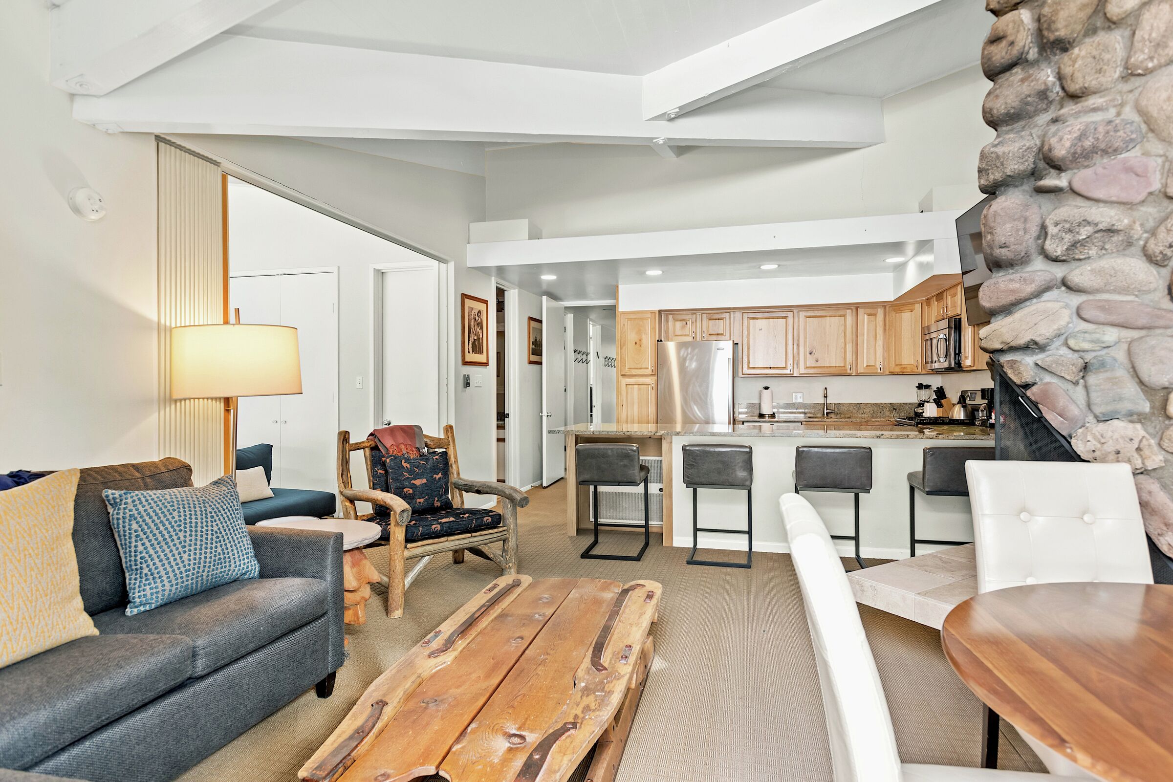 #115 - Living Area