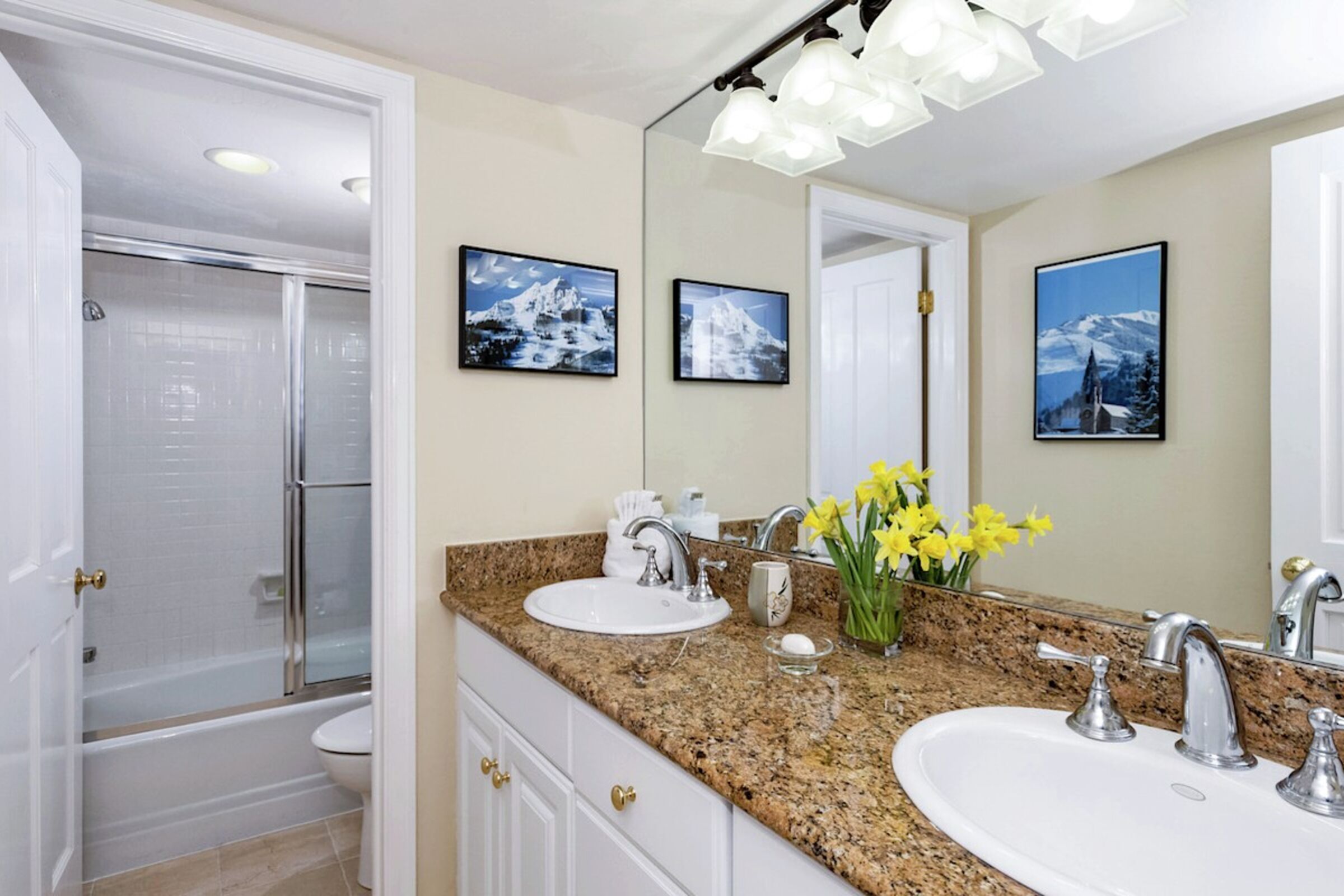 #204 - Bathroom