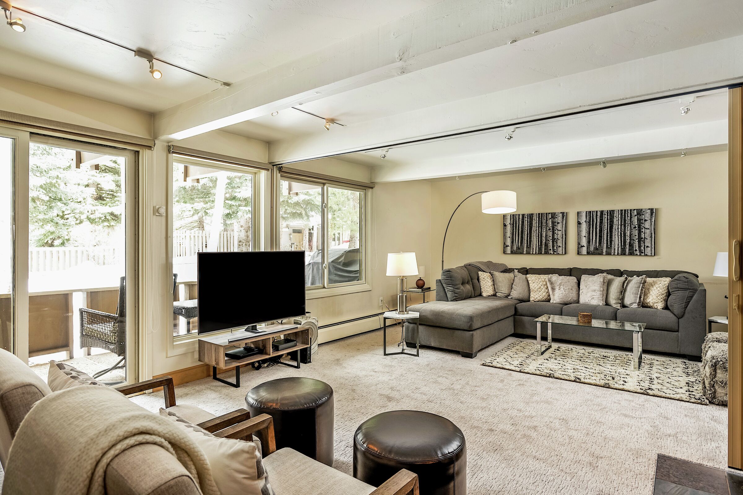 #206 - Living Room