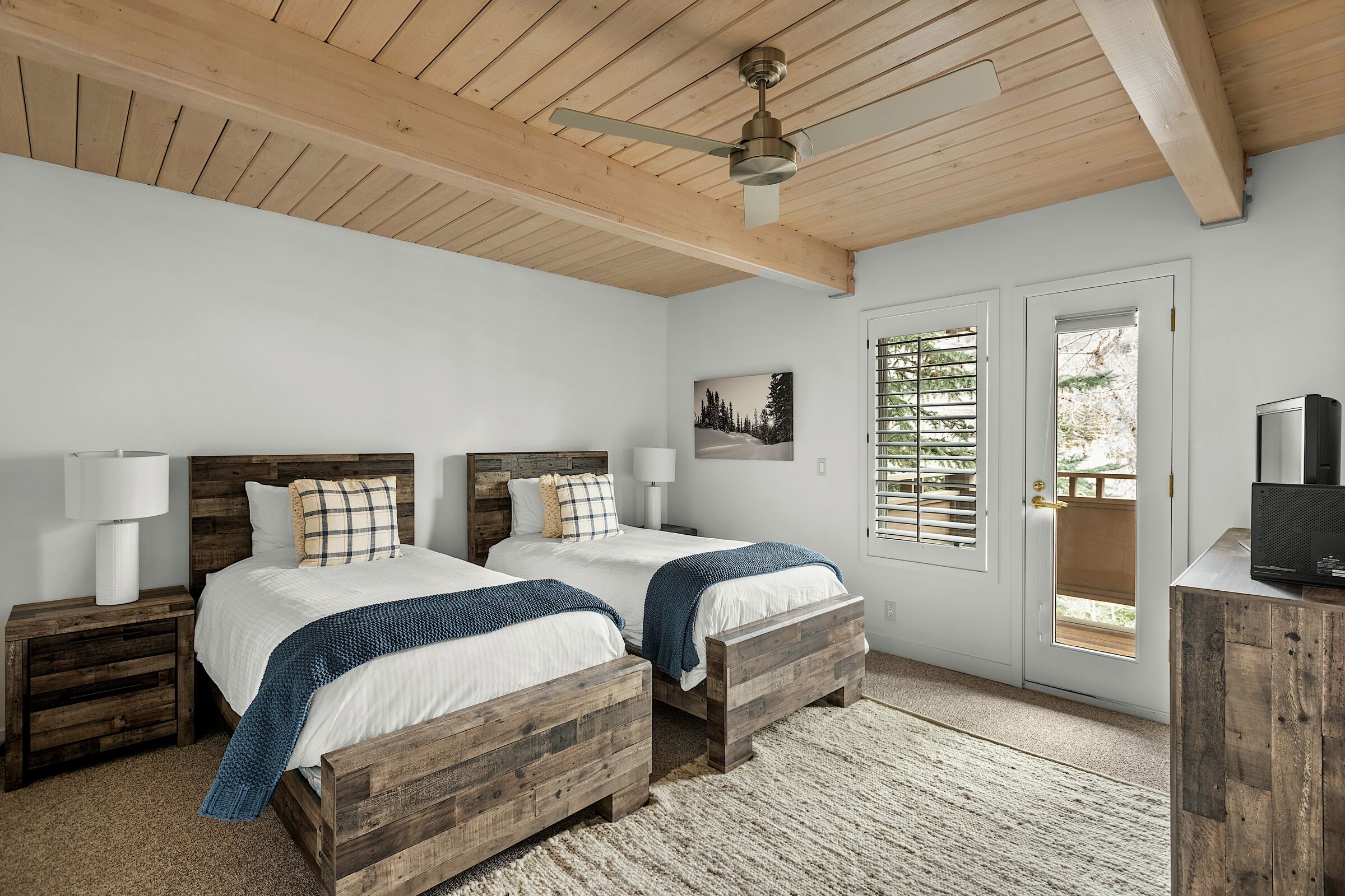 #407 - Bedroom