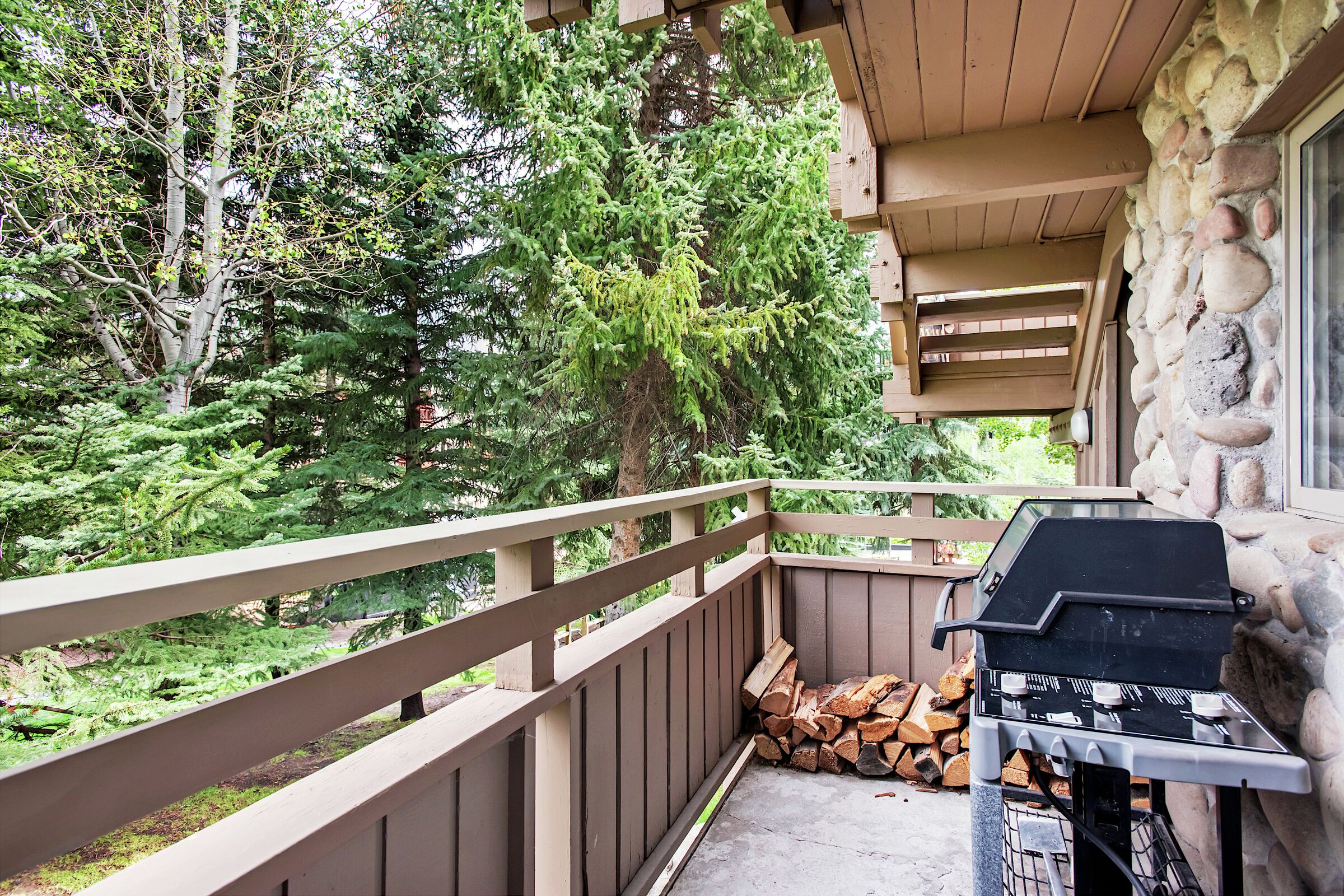 #201 - Balcony with BBQ