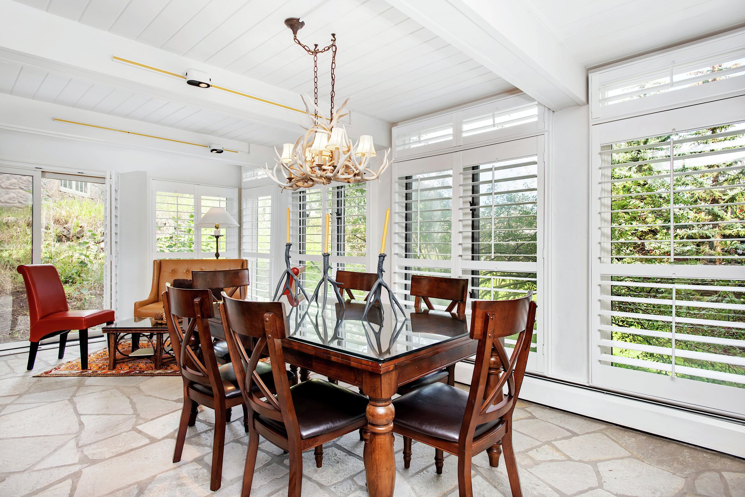 #201 - Dining Room
