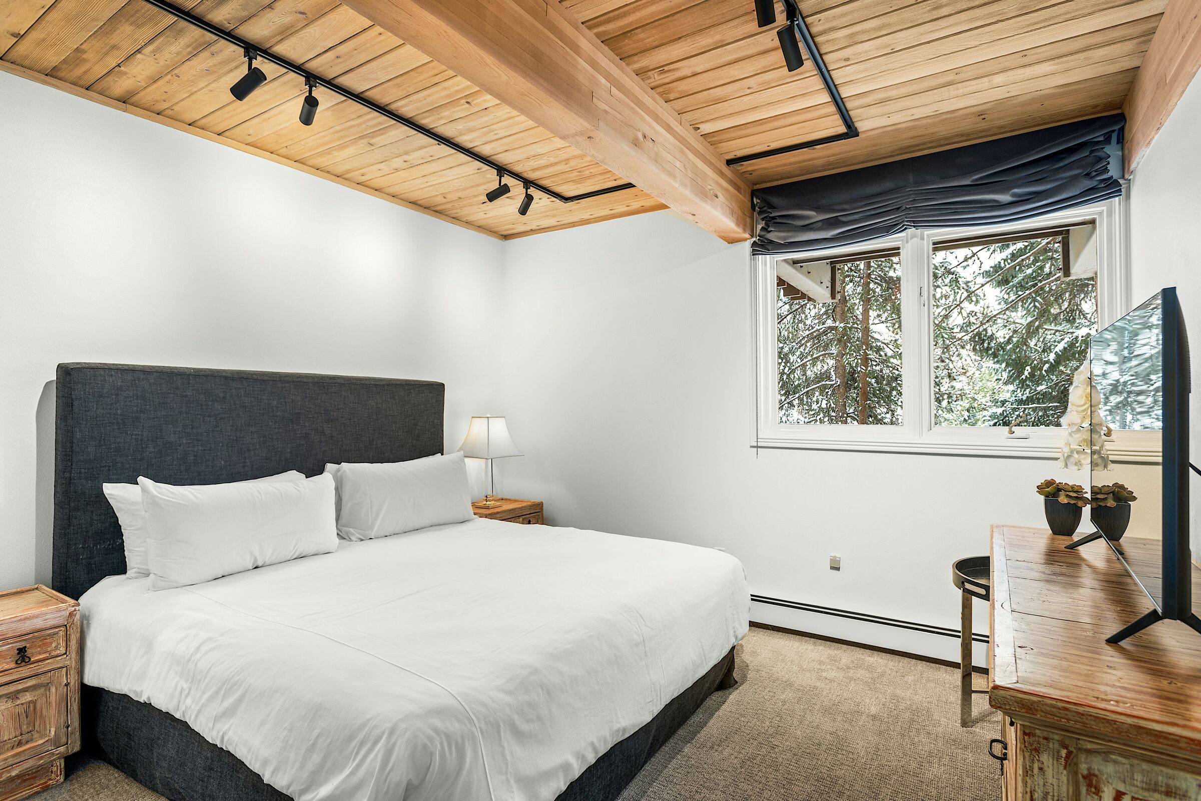 #805 - Bedroom