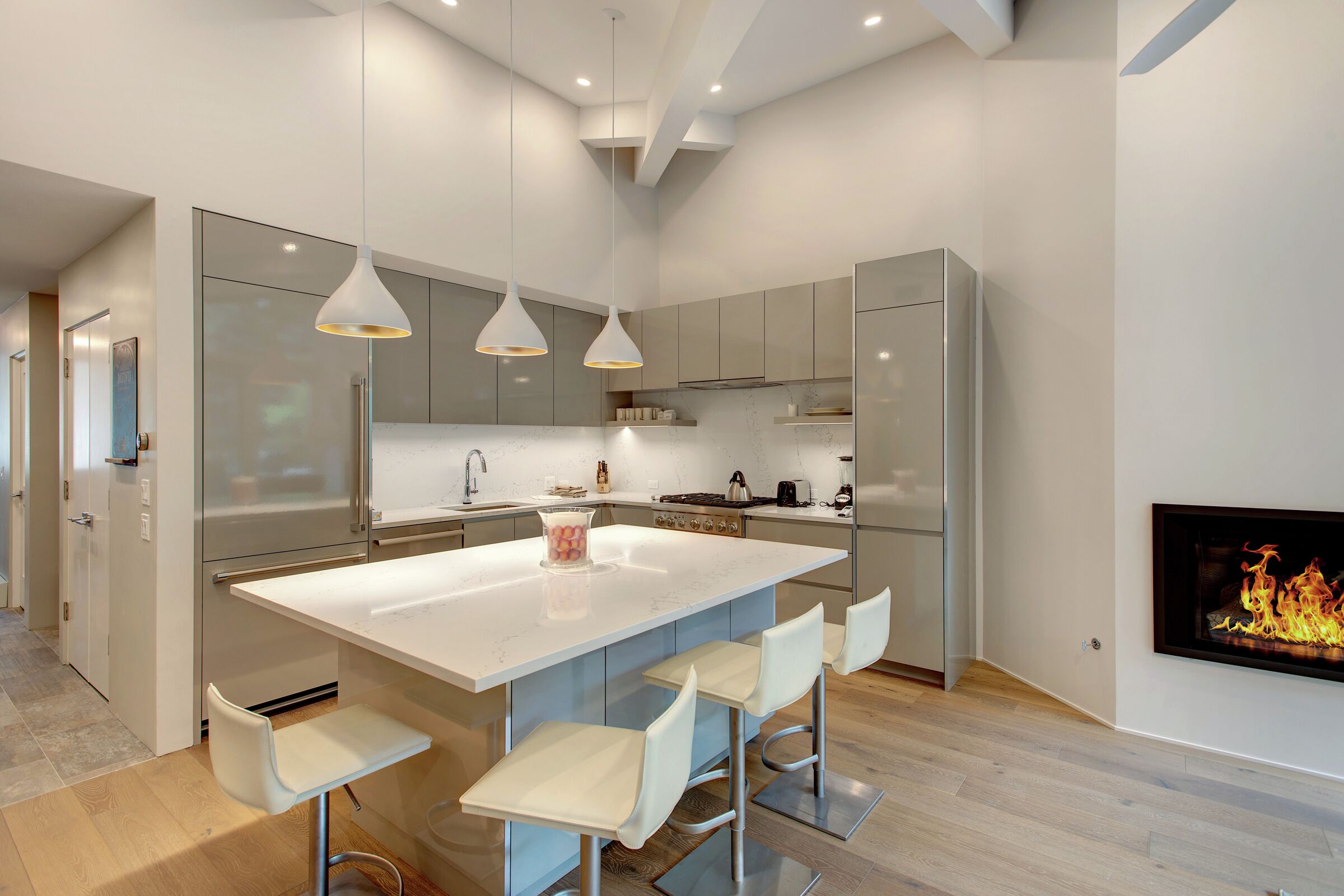 #109 - Dining Room & Kitchen