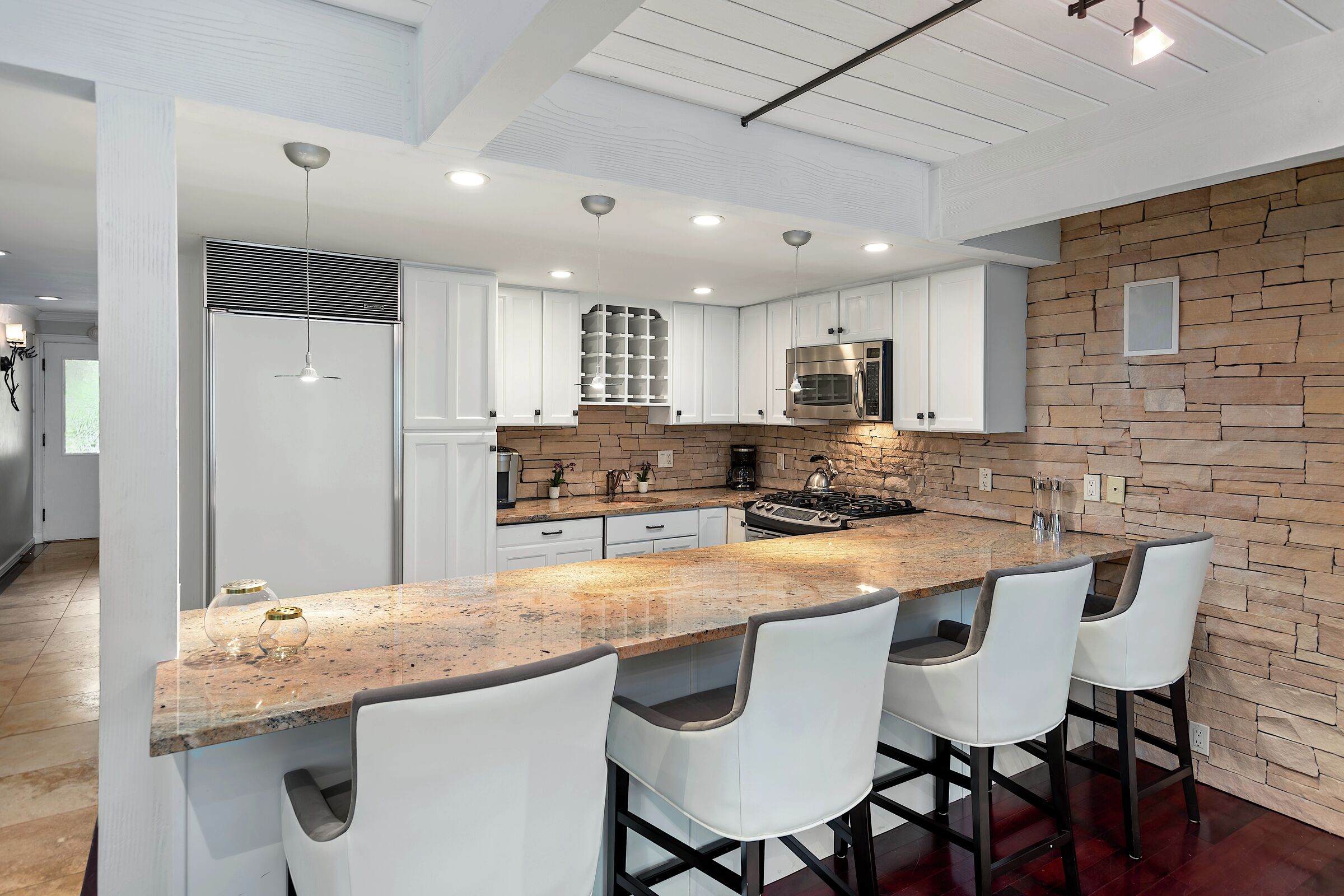 #107 - Kitchen