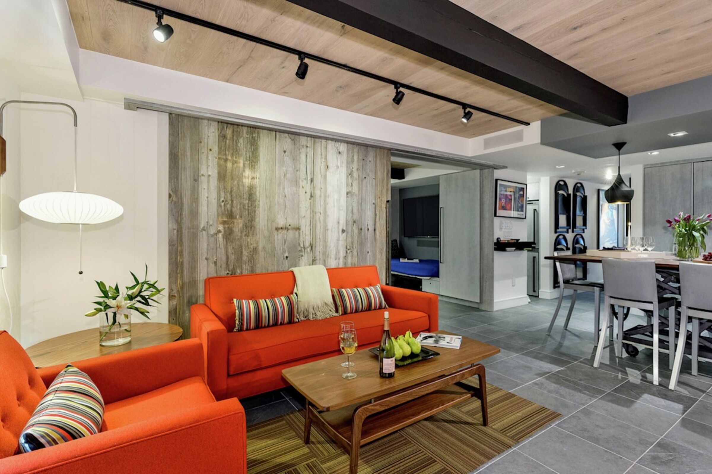#105 - Living Area