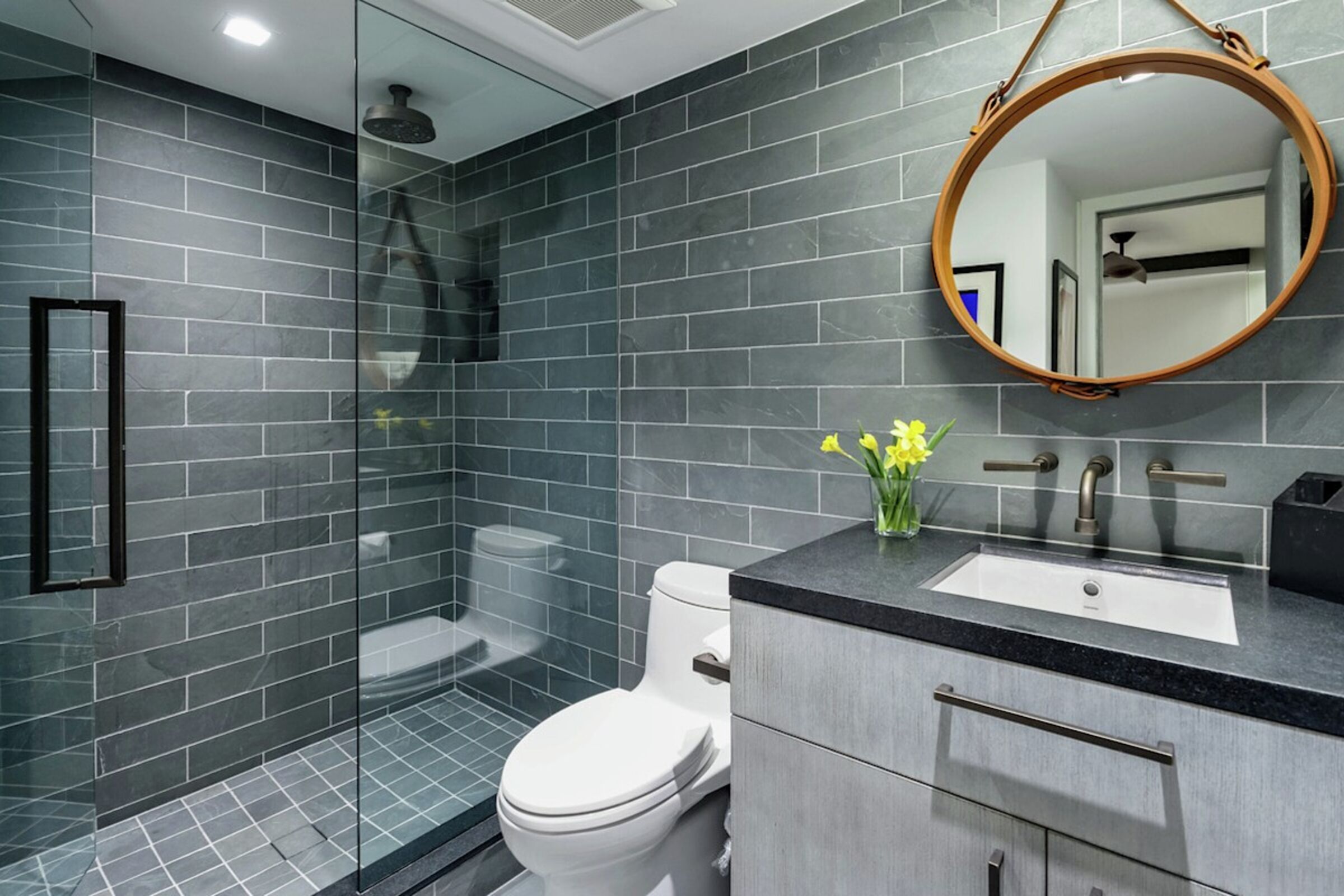 #105 - Bathroom