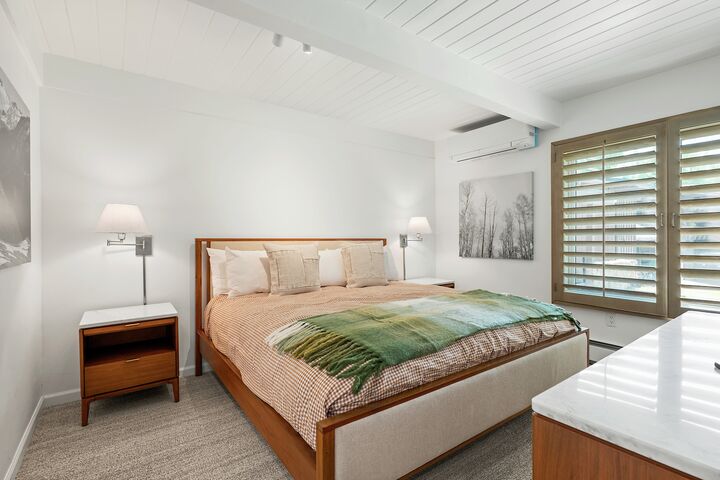 #200 - Master Bedroom