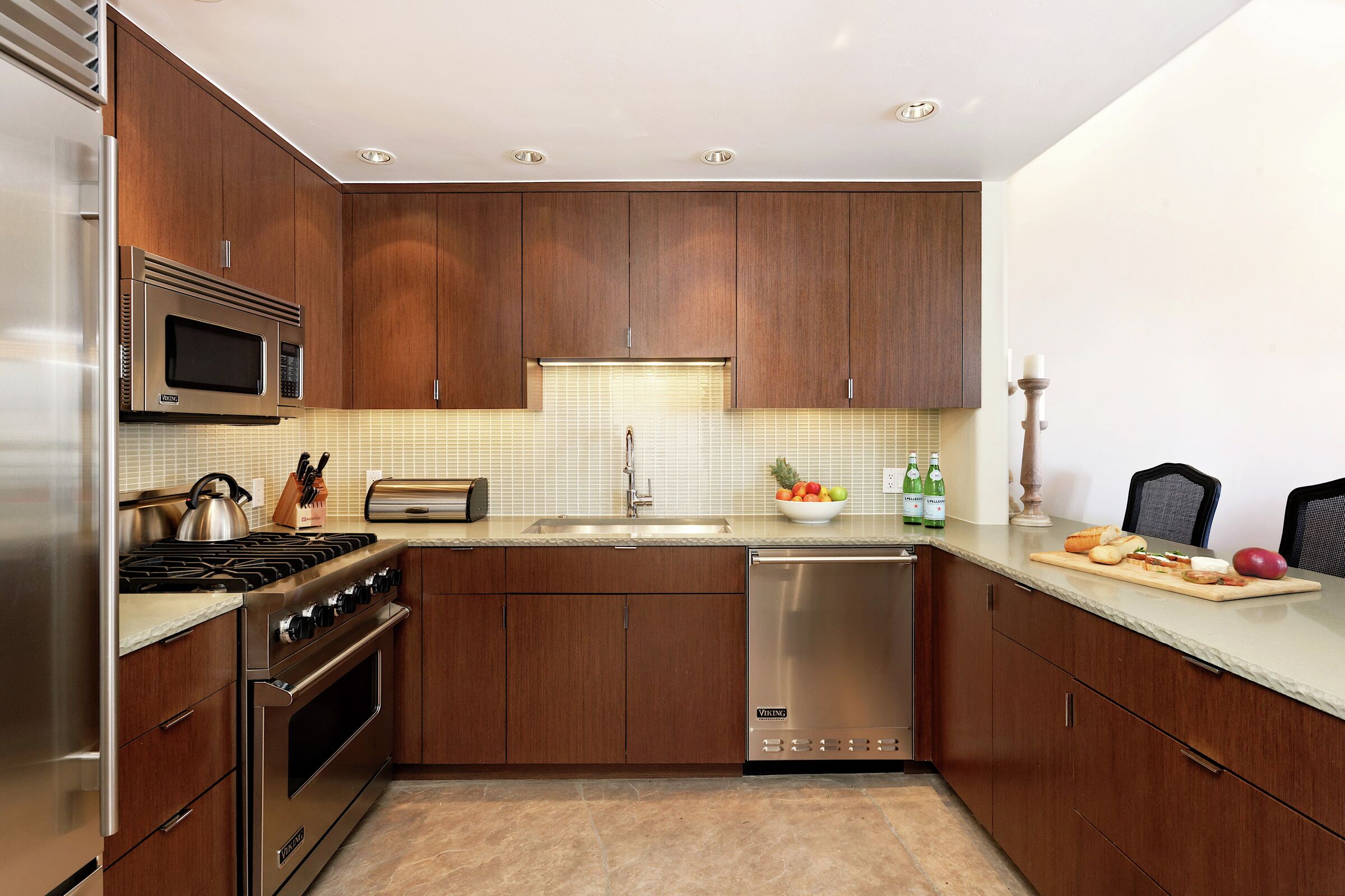 #804 - Kitchen