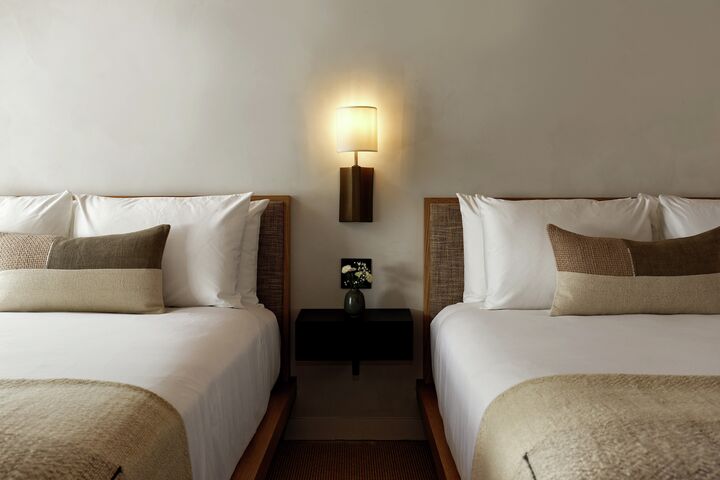 Aspen Mountain Connecting Rooms - Guest Room