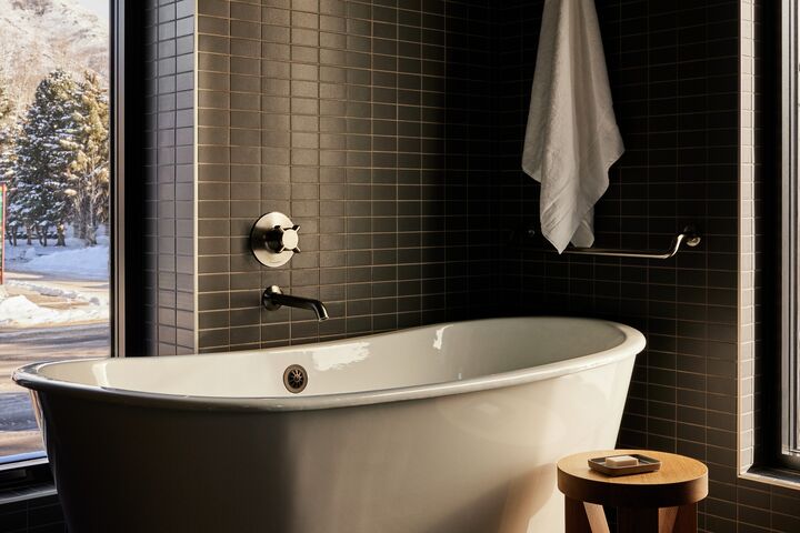 Park View Corner Suite - Master Ensuite Bathroom