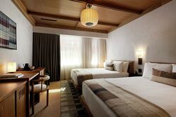 Smuggler Double Queen - Guest Room