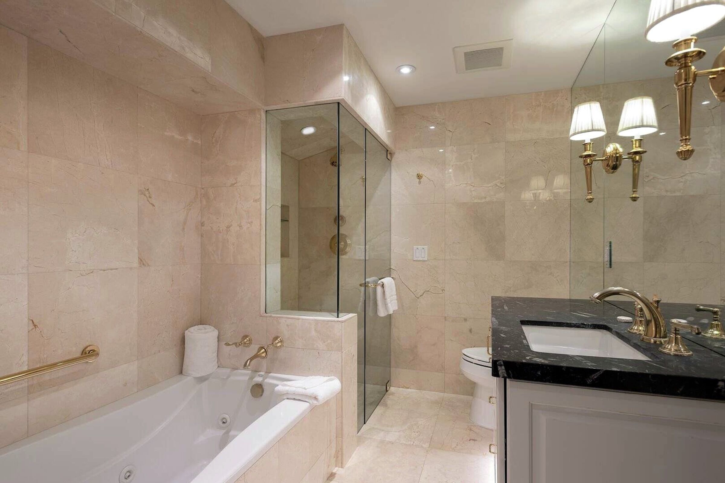 Master Ensuite Bathroom